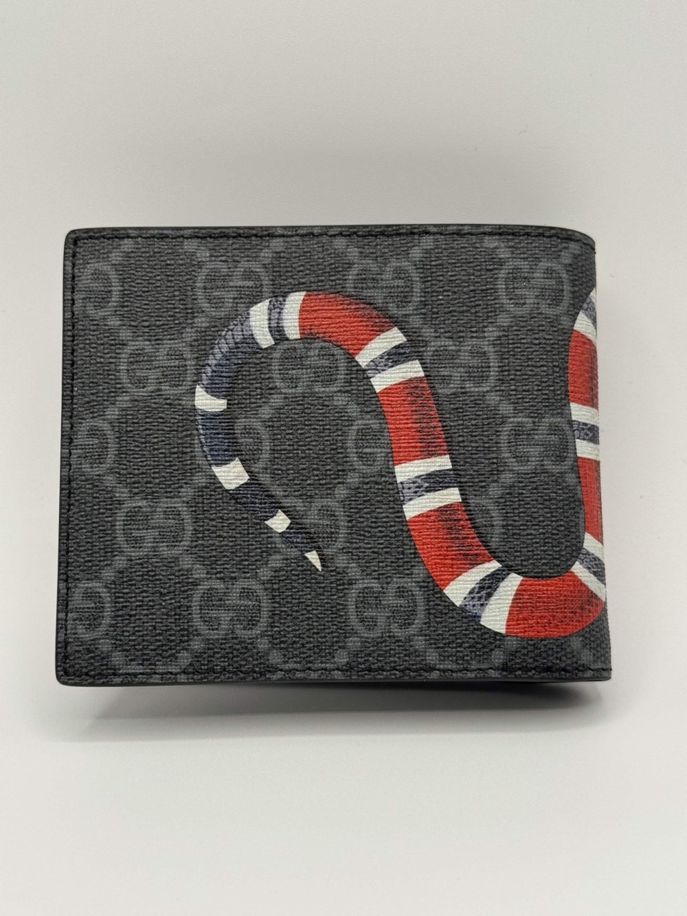 Gucci Gray GG Supreme Wallet with Red & White Snake - Picture 4 of 6